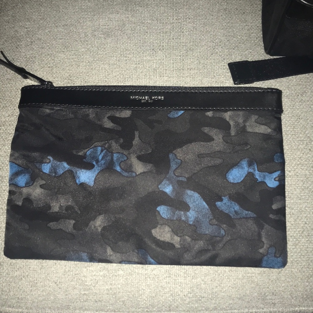 Michael Kors Makeup Bag